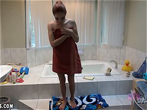 Ashley Graham takes a bath and milks
